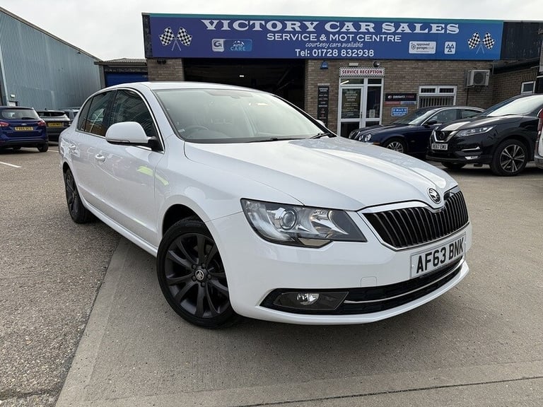 image for 2013 Skoda Superb TDI SE Hatchback Diesel Manual