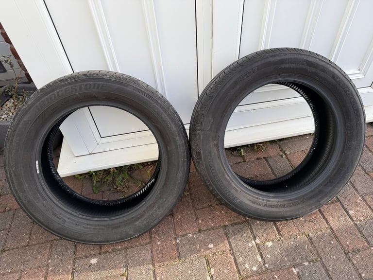 2 x Bridgestone Turanza 195/60/R16 tyres 6mm tread