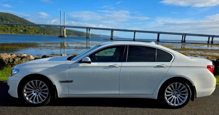 2014 14 BMW 7 SERIES 3.0 730D SE SALOON 4DR DIESEL AUTO EURO 5 (S/S) (258 PS) DI