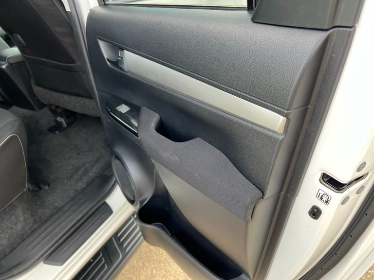 2020 Toyota Hilux Icon D/Cab Pick Up 2.4 D-4D PICK UP Diesel Manual