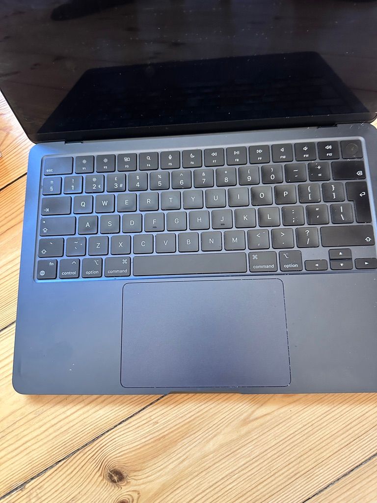 Apple Macbook Air M2, 2022, Model A2681, midnight black, 8GB, fully boxed, charger, great condition