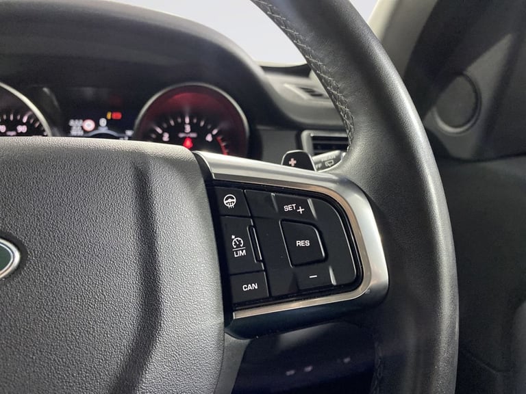 2019 Land Rover Discovery Sport 2.0 SD4 HSE LUXURY 5d 238 BHP Estate Diesel Automatic