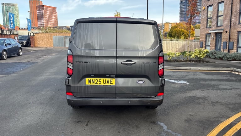 2025 Ford Transit Custom 320 L2 Diesel Fwd 2.0 EcoBlue 136ps H1 Double Cab Van Limited Auto Crew ...