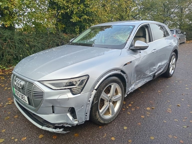 2022 AUDI E-TRON 230KW QUATTRO ESTATE  REPAIRABLE SALVAGE 