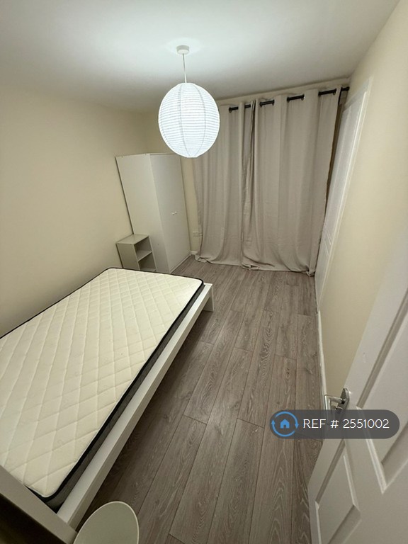 image for 1 bedroom in Ranworth Close, Erith, DA8 (#2551002)