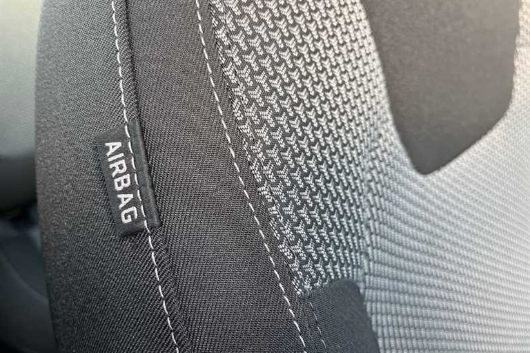 2019 Vauxhall Grandland X 1.2 Turbo SE 5dr HATCHBACK PETROL Manual