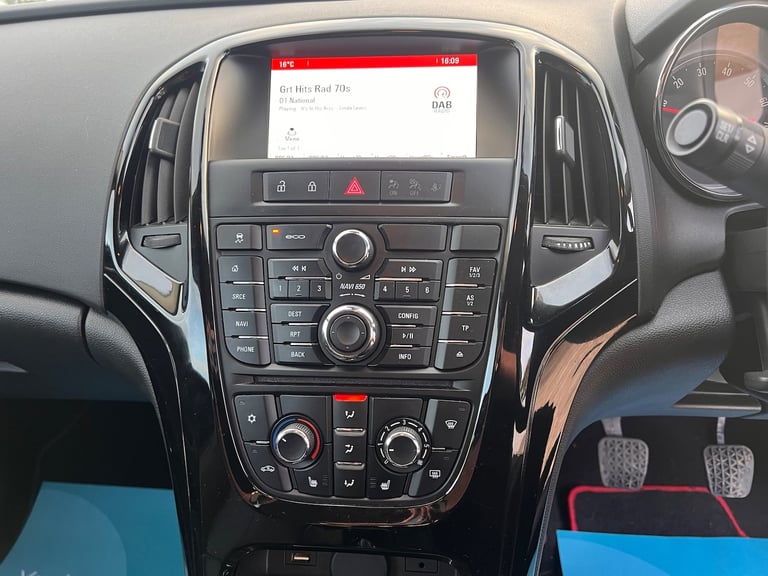 2016 Vauxhall Astra 1.4i Turbo Limited Edition Coupe 3dr Petrol Manual Euro 6