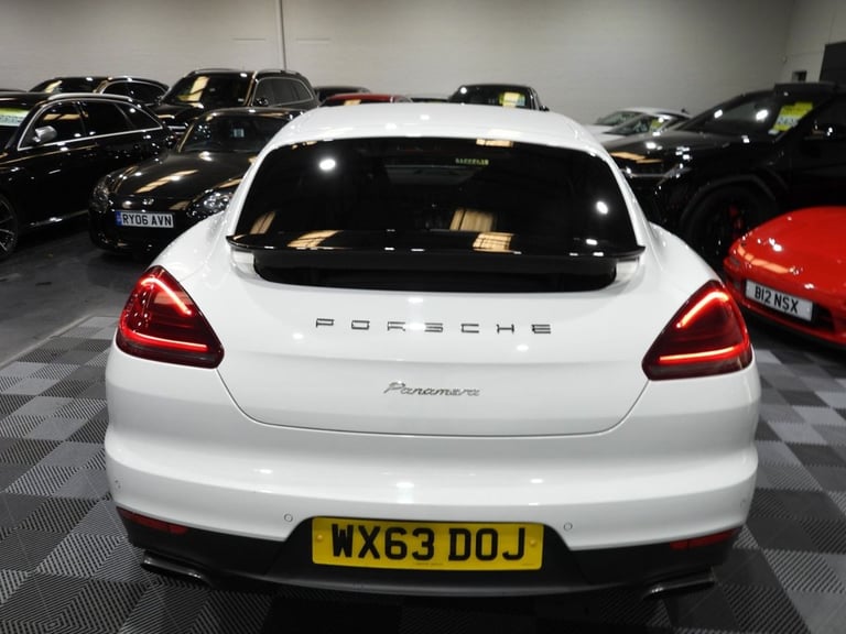2013 63 PORSCHE PANAMERA 3.0D V6 HATCHBACK 5DR DIESEL TIPTRONICS EURO 5 (S/S) (2