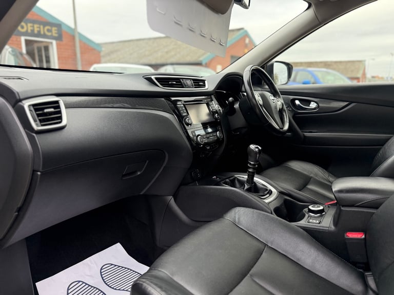 2017 Nissan X-Trail 1.6 dCi Tekna SE 5dr 4WD ESTATE Diesel Manual