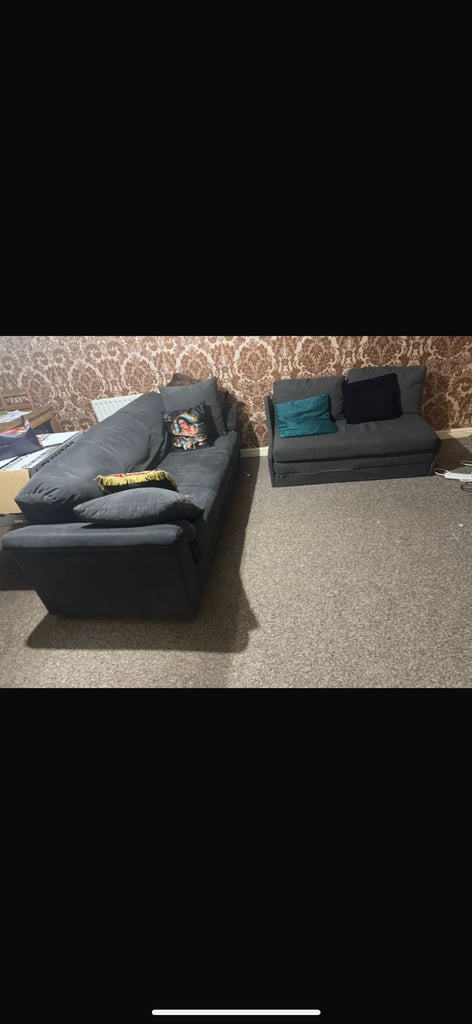 image for CORNER SOFA FOR SALE. FREE LOCAL DELIVERY 