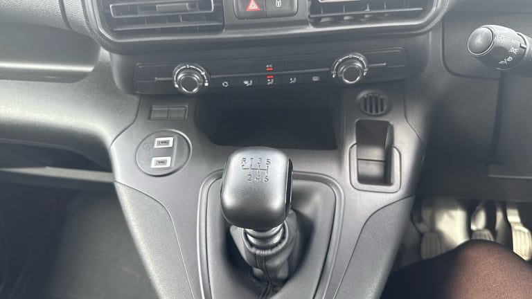 2024 Peugeot Partner 1.5 BlueHDi 1000 Professional Standard Panel Van 5dr Diesel Manual SWB Euro ...