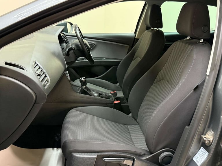 2017 SEAT Leon 1.2 TSI SE Dynamic Technology Euro 6 (s/s) 5dr Hatchback Petrol Manual