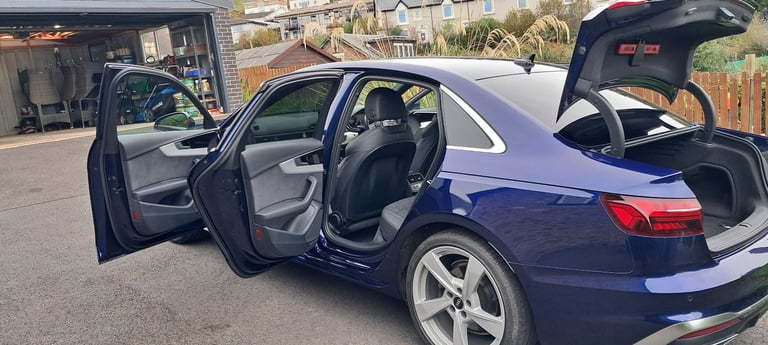 Audi, A4, Saloon, 2022, Semi-Auto, 1984 (cc), 4 doors