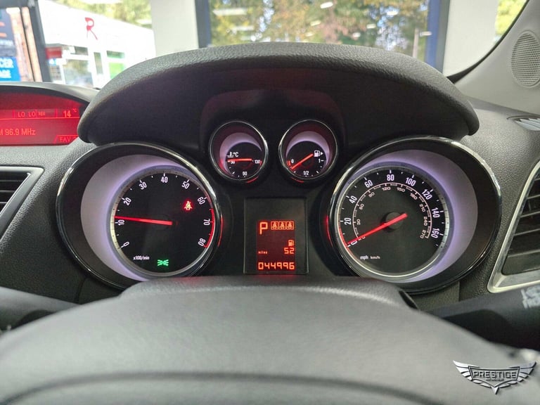 2016 Vauxhall Mokka 1.4T Exclusiv 5dr Auto HATCHBACK PETROL Automatic