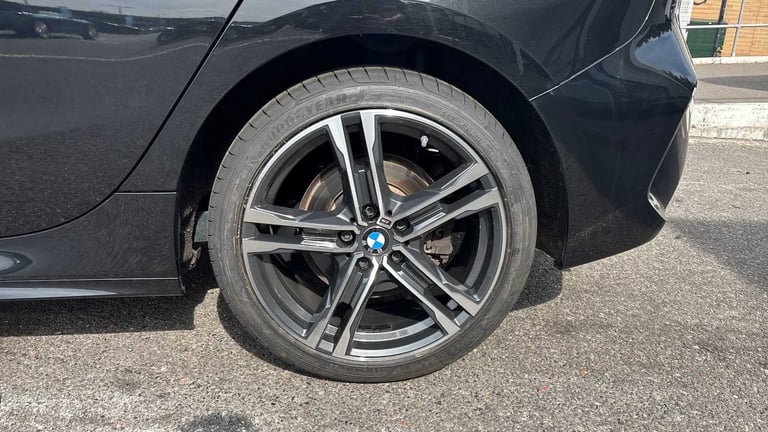 2023 BMW 1 Series 118i [136] M Sport 5dr [Live Cockpit Professional] Hatchback Petrol Manual