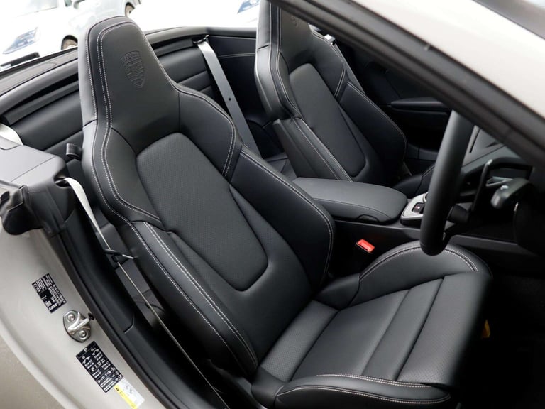 2025 Porsche 911 S 2dr PDK CONVERTIBLE PETROL Automatic