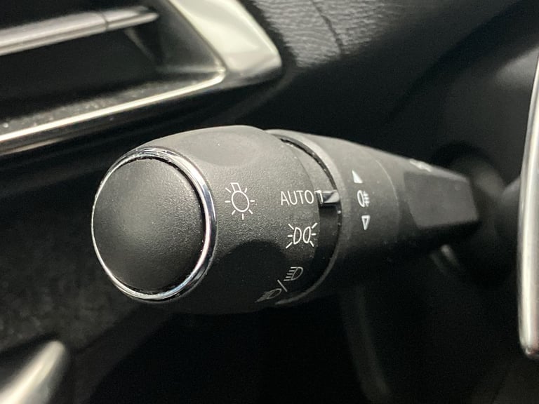 2022 Peugeot 3008 1.2 PureTech Allure Premium 5dr EAT8 Estate PETROL Automatic