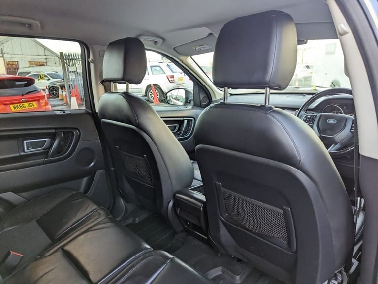 2017 Land Rover Discovery Sport 2.0 TD4 PURE SPECIAL EDITION 5d 150 BHP Estate Diesel Manual