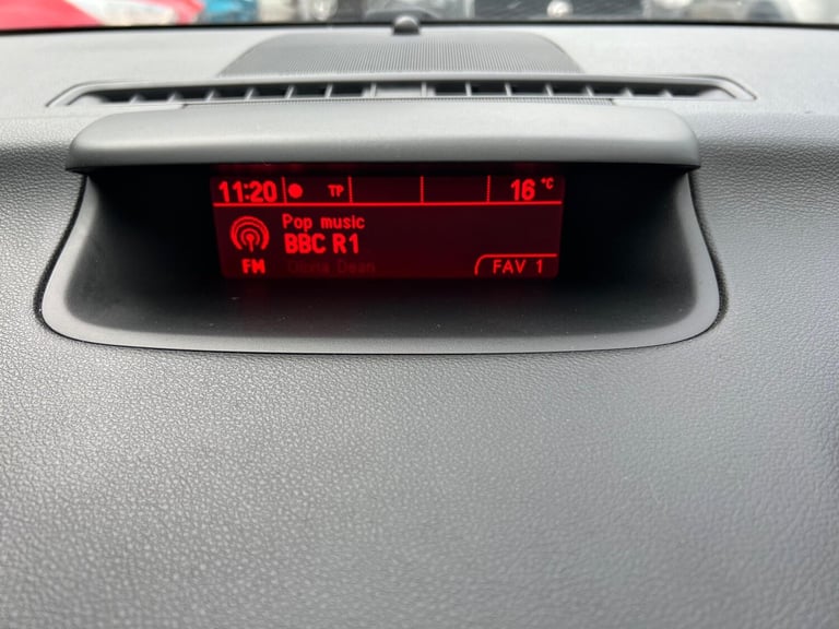 2016 Vauxhall Meriva 1.4i Turbo SE Euro 6 5dr MPV Petrol Manual