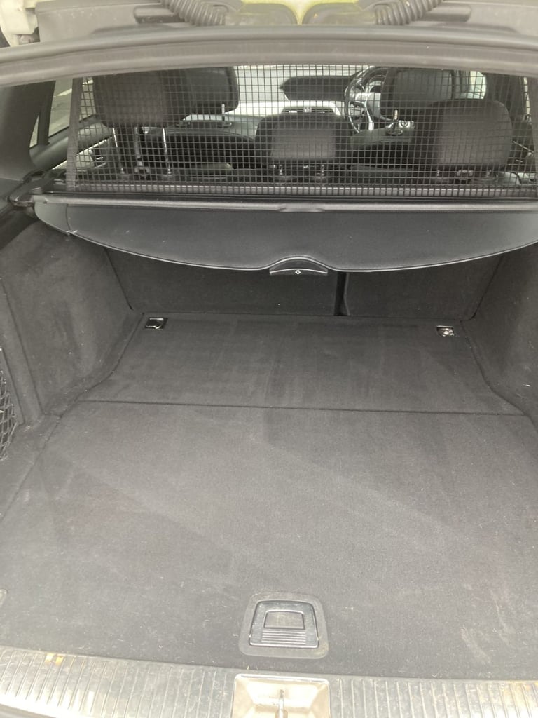Mercedes-Benz, C CLASS, SPORT AMG BODY STYLING, Semi-Auto, 2143 (cc), BARGAIN