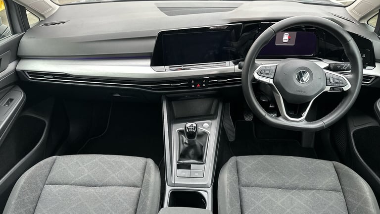 2021 Volkswagen Golf 1.5 TSI Life Hatchback 5dr Petrol Manual Euro 6 (s/s) (130 ps) Hatchback Pet...