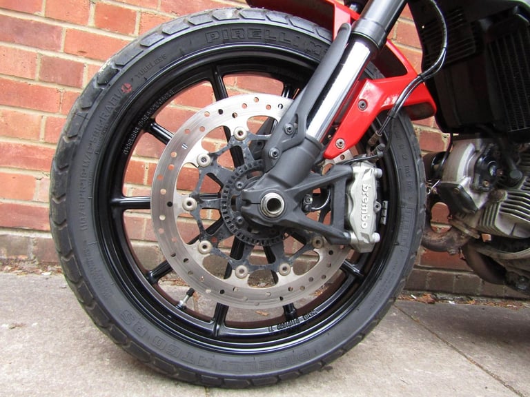 DUCATI SCRAMBLER 800  FULL SERVICE , ONE PREVIOUS OWNER ,VERY LOW MILES