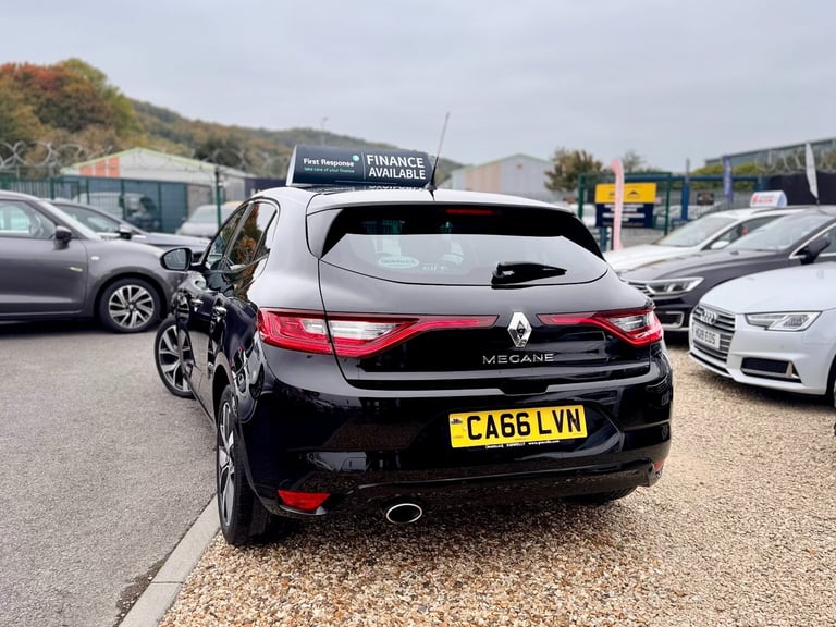 2016 Renault Megane 1.5 dCi Dynamique S Nav 5dr HATCHBACK Diesel Manual