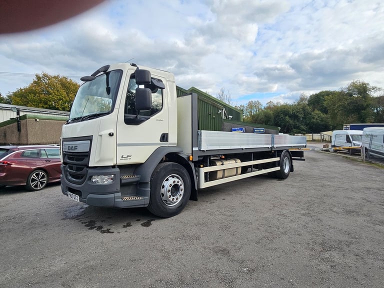 2017 DAF 18 Ton drop side/ scaffold/low miles/ new mot/ warranty/ UK delivery