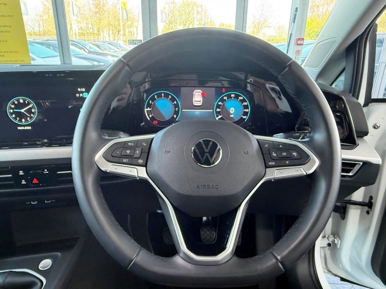 2022 Volkswagen Golf 1.5 TSI Life Hatchback 5dr Petrol Manual Euro 6 (s/s) (150 ps) 1 OWNER FROM ...