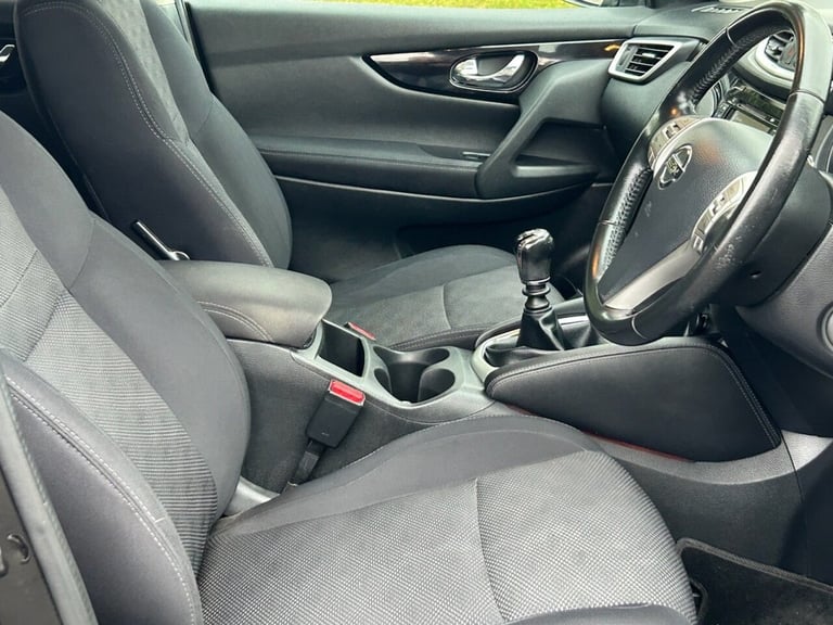 2017 Nissan Qashqai 1.5 dCi N-Connecta SUV 5dr Diesel Manual 2WD Euro 6 (s/s) (110 ps) HATCHBACK ...