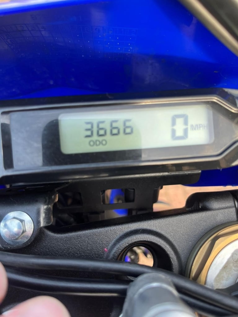 YAMAHA WR450F / WRF450 - 3666 MILES ON THE CLOCK - CRESCENT SUPPLIED
