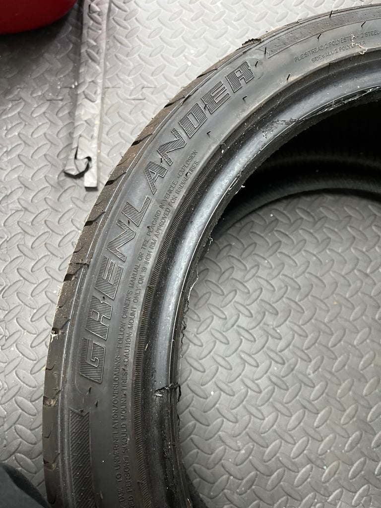 Grenlander Enri U08 275/35 R19 100Y XL