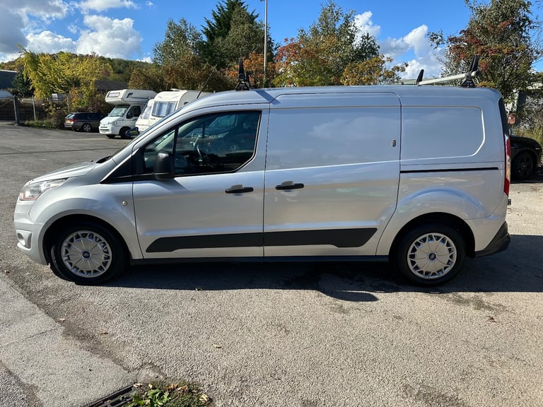 2014 Ford Transit Connect Trend LWB A/C FSH Cam belt done April MOT
