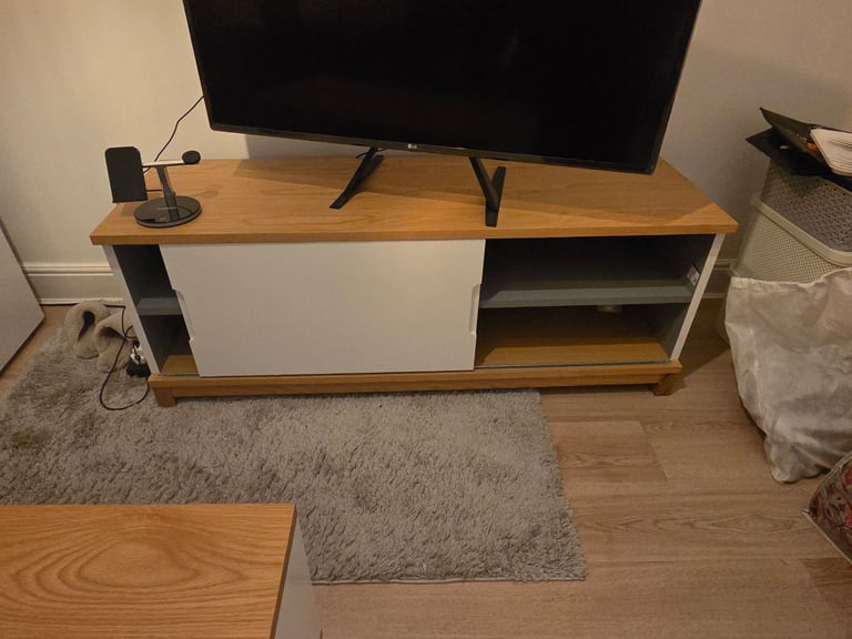 TV stand