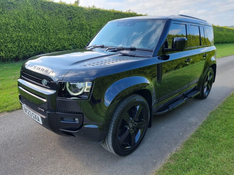 2023 Land Rover Defender 3.0 D250 X-Dynamic HSE 110 5dr Auto ESTATE Diesel Automatic