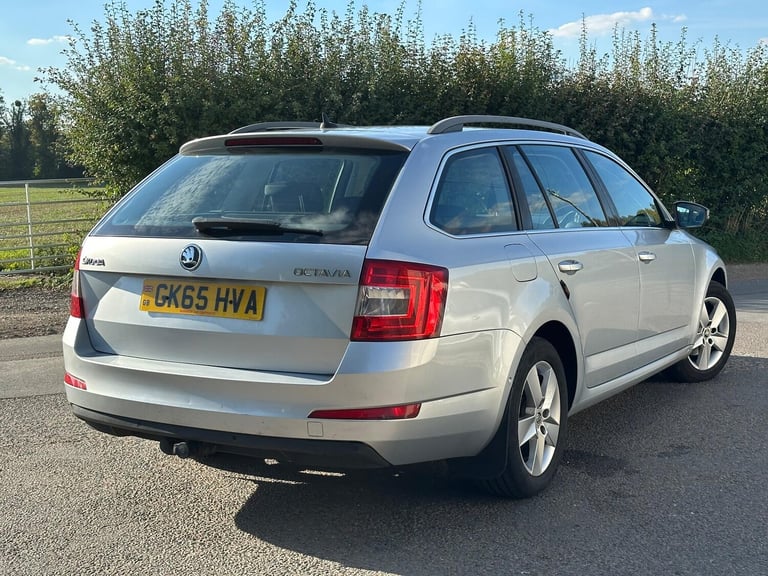  Skoda Octavia 2.0 TDI SE Business DSG Euro 6 (s/s) 5dr Diesel Automatic