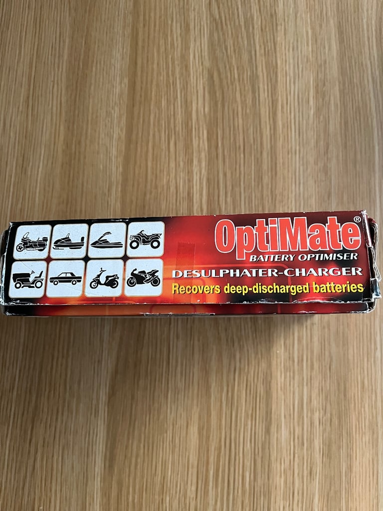 Optimate 111 Battery charger.