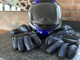 HJC MOTORCYCLE HELMET AND RST LEATHER GLOVES