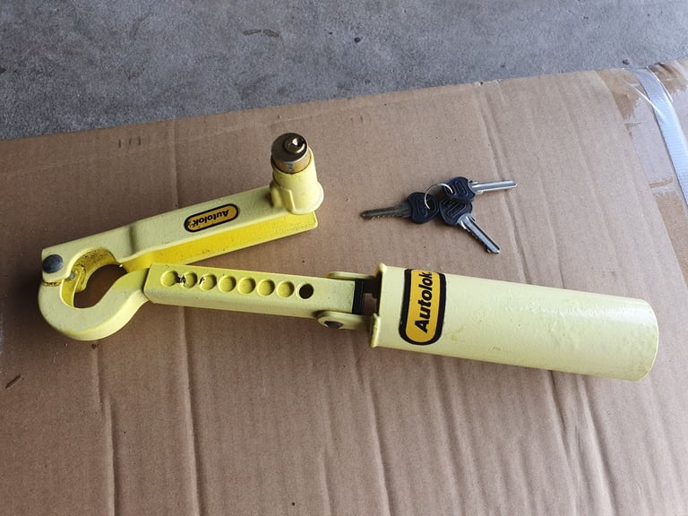 image for AUTOLOK: Handbrake / Gearstick Lock with its 3 Original Keys.