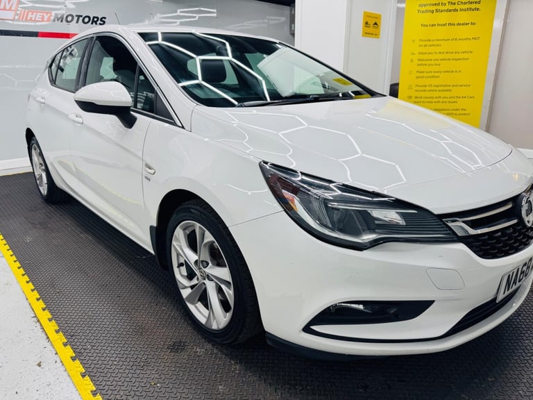 2018 Vauxhall Astra 1.6 CDTi BlueInjection SRi Euro 6 (s/s) 5dr HATCHBACK Diesel Manual