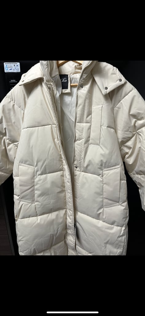 Woman coats 🧥 