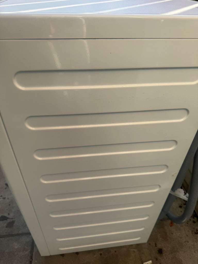 Zanussi 7KG 1300RPM Washing Machine For Sale/ FREE DELIVERY