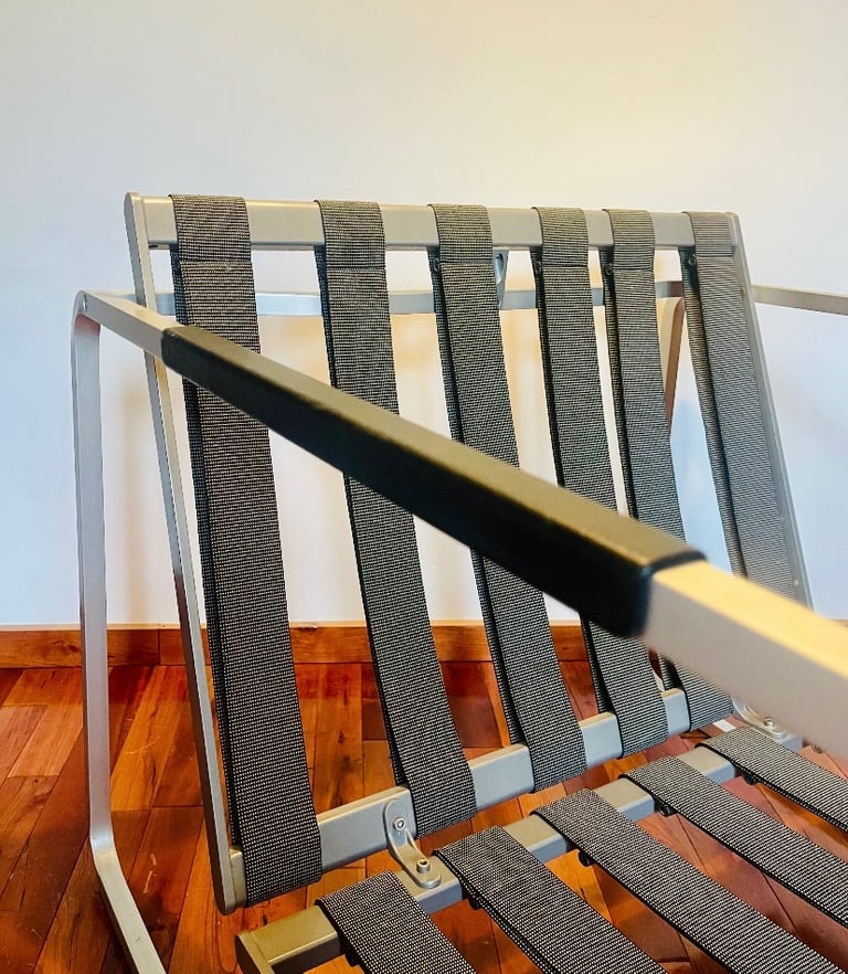 Vintage Italian leather Zanotta ‘Zurigo’ armchair 