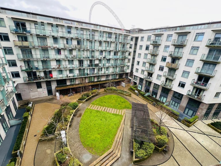 3Bed 2Bath flat to rent in Wembley - Forum House