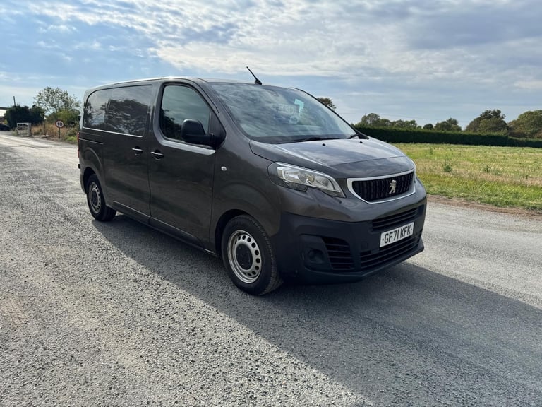 image for Peugeot Expert 1.5 BlueHDi 1000 Professional Standard Panel Van 6dr D... 2021/71
