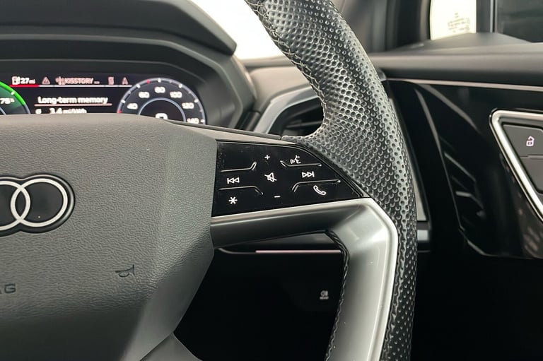  Audi Q4 E Tron 35 S Line Suv 5dr Electric Auto 55kwh 170 Ps Electric