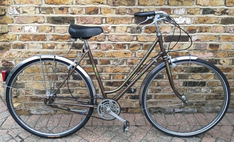 Peugeot CITY CRUISER FOR STYLISH LADY, fully serviced, brakes & tyres- test ride at bicycle workshop