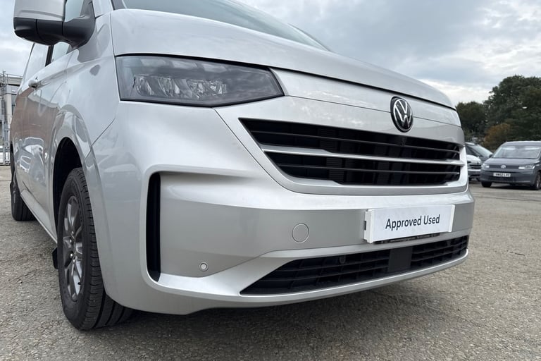 2025 Volkswagen Transporter 2.0 TDI 150 Commerce Pro Van Auto PANEL VAN DIESEL Automatic