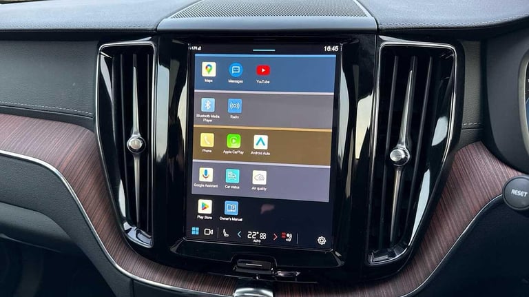 2024 Volvo XC60 Ultimate, B5 AWD Mild hybrid, Petrol, Dark ESTATE Petrol/Electric Hybrid Automatic