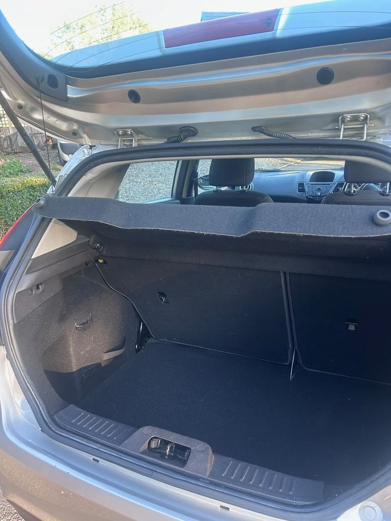 Ford, FIESTA, Hatchback, 2013, Manual, 998 (cc), 5 doors